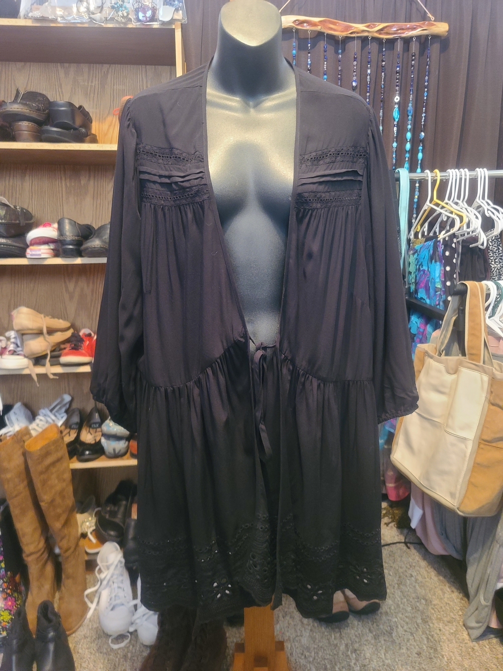 Torrid Black Open-Front Peasant Tunic Cardigan - Size 3